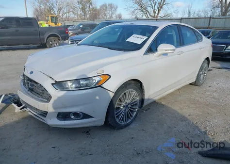 2013 Ford Fusion Se z USA, uszkodzony, nr VIN 3FA6P0H94DR352860